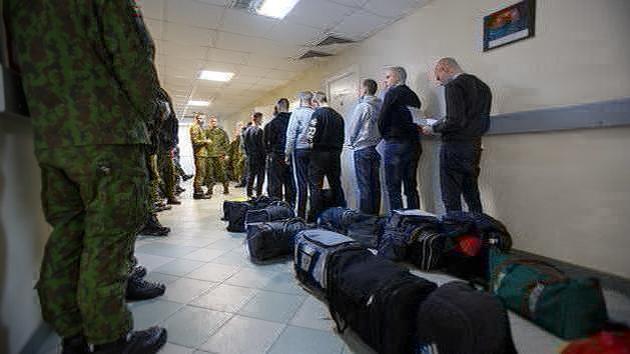 Lithuania to introduce army draft after graduation