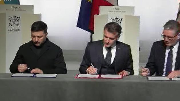 Ucraina-Francia-Bretagna firmano dichiarazione