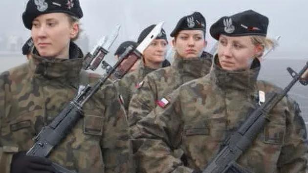 Poland invites women to serve