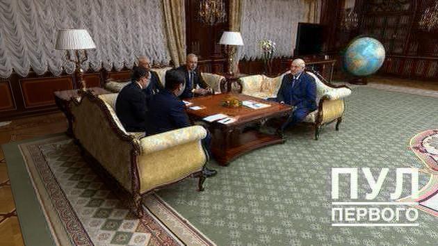 Belarus wants billions with Kazakhstan