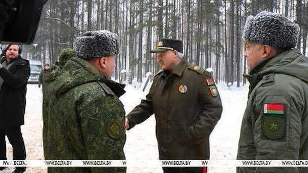 Army prepares for possible war