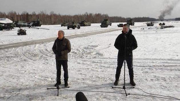 Poland ready to seal border with Belarus